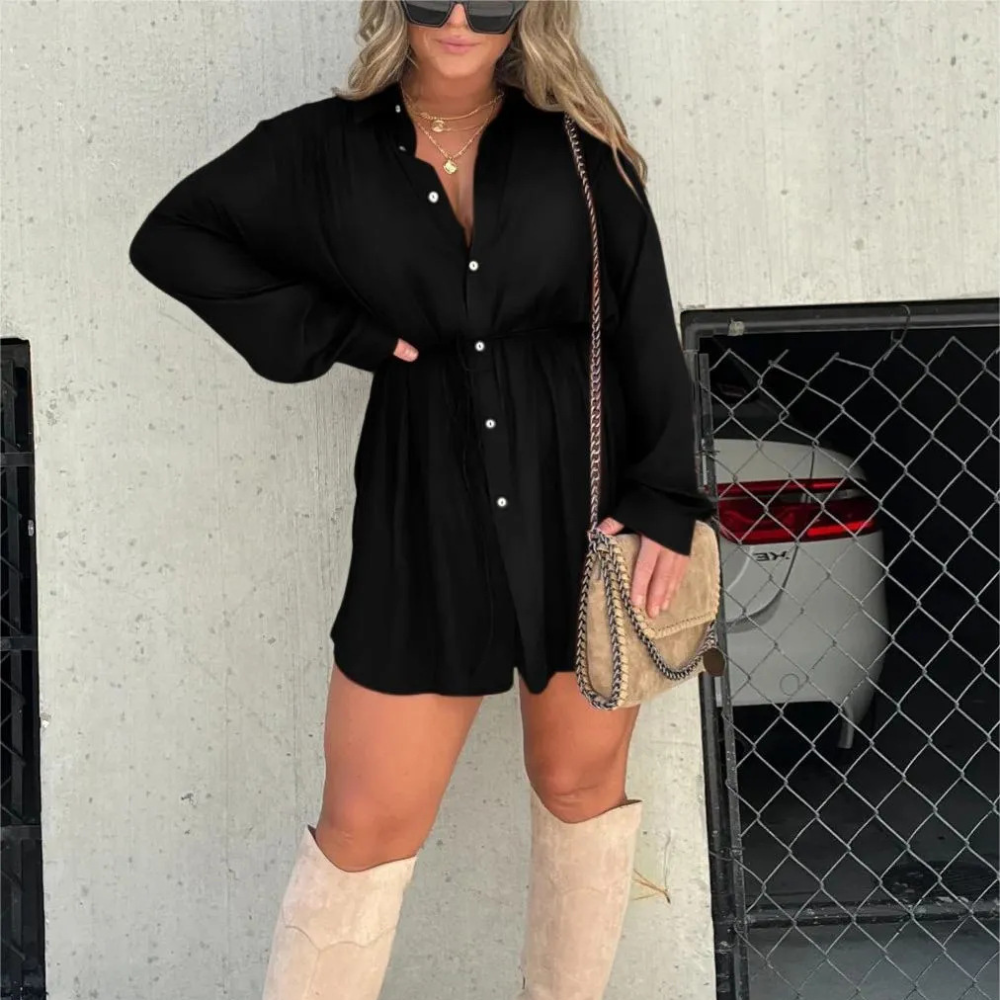 Damesset met stijlvolle top en shorts voor de zomer