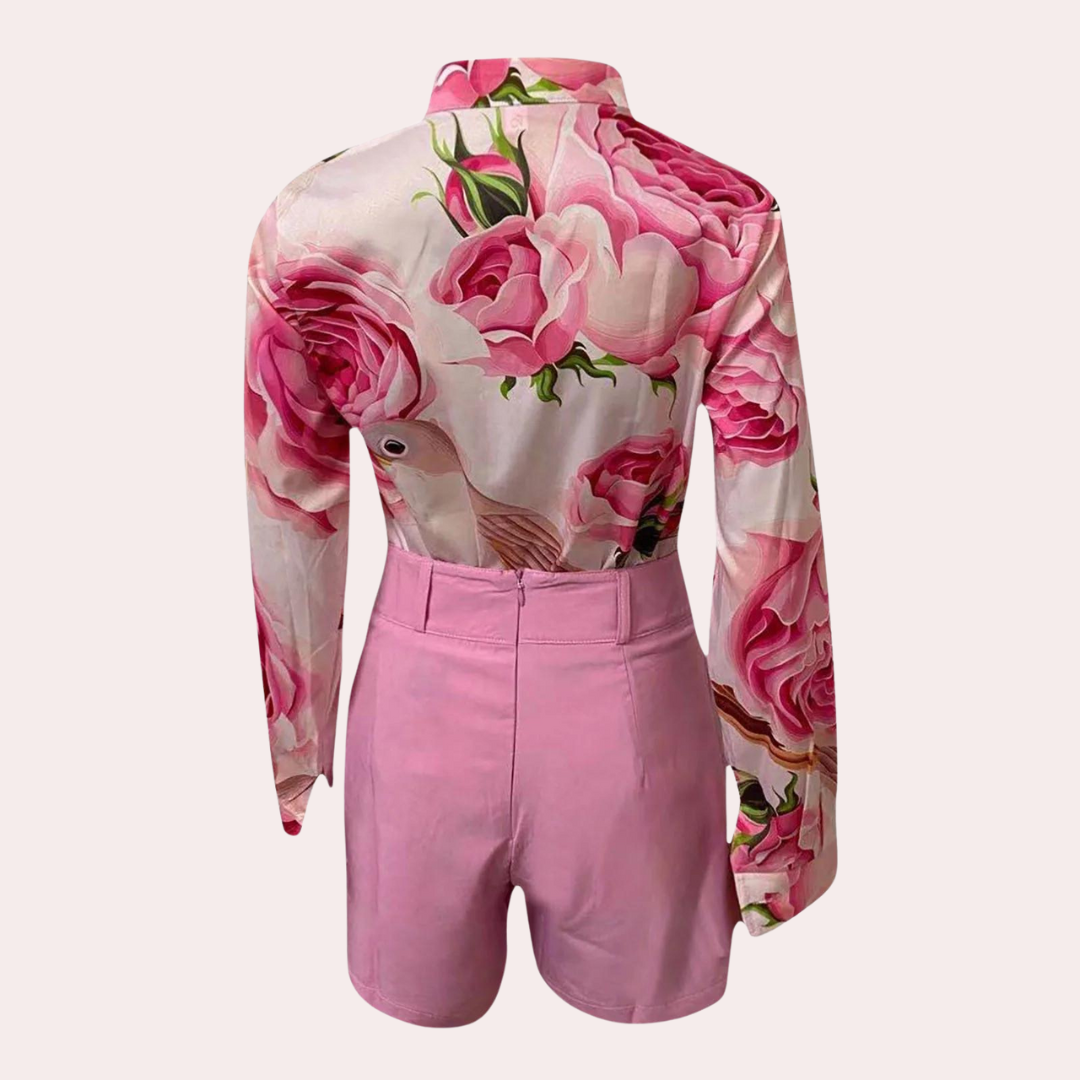 Ora - Verfrissende zomerset met blouse en shorts voor de zomer