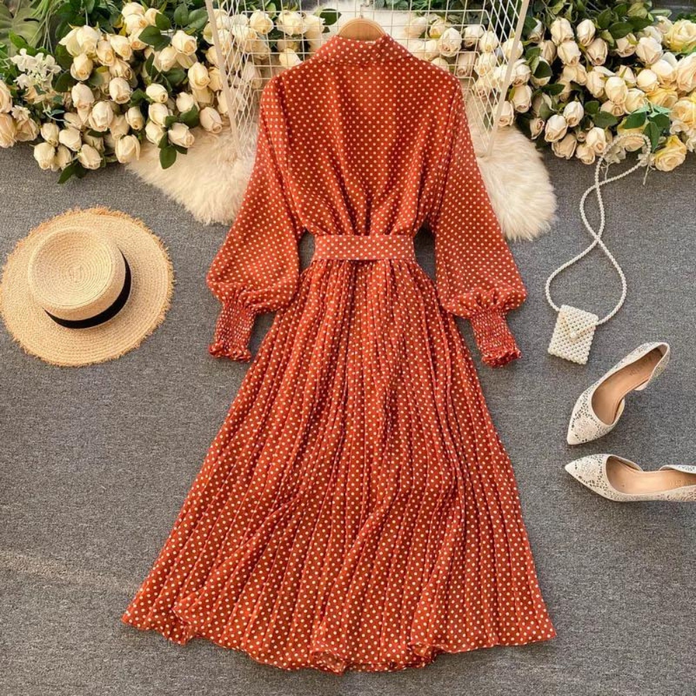 Nana - Zomerse Maxi-jurk met Stippen en Geplooide Details
