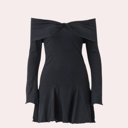 Joelene - Gebreide damesjurk met off shoulder voor de zomer