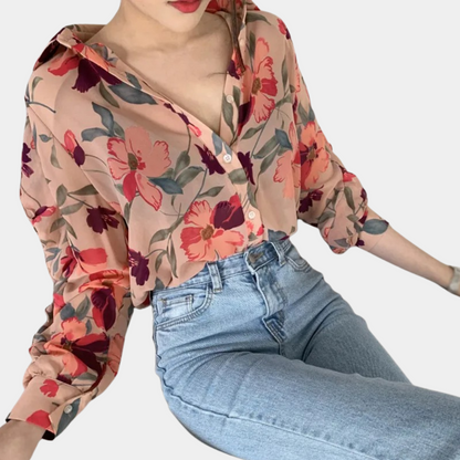 Ibbie - Zomerse gebloemde damesblouse