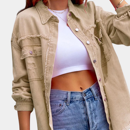 Moderne damesblouse voor de zomer