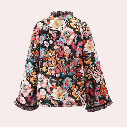 Trendy gebloemde damesjas voor de zomer