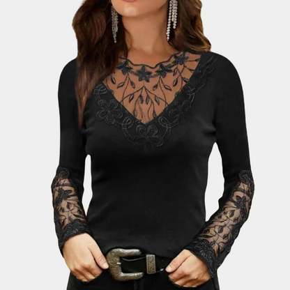 Stijlvolle kanten damesblouse voor de zomer