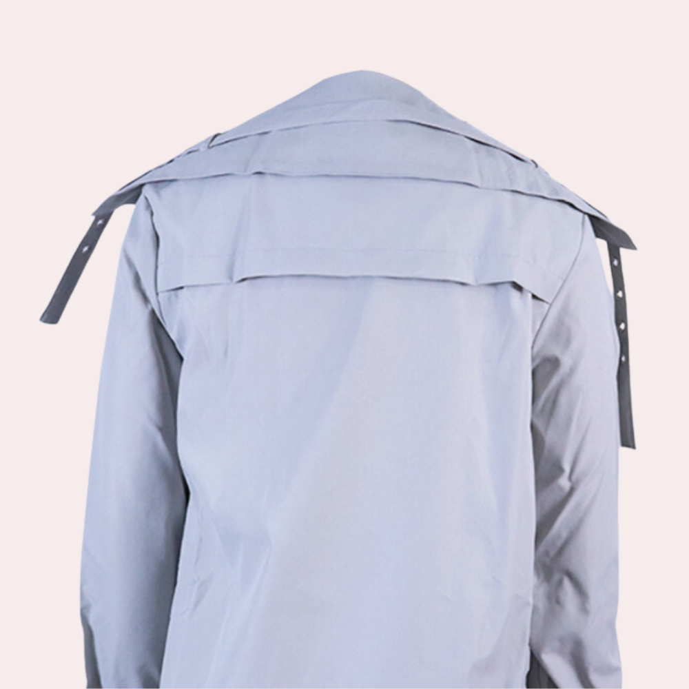 Trendy lange damesjas voor de zomer