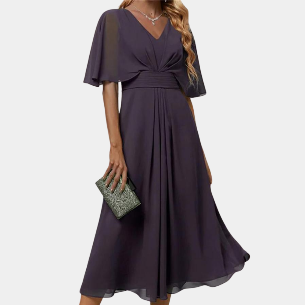Stijlvolle en elegante damesjurk voor de zomer
