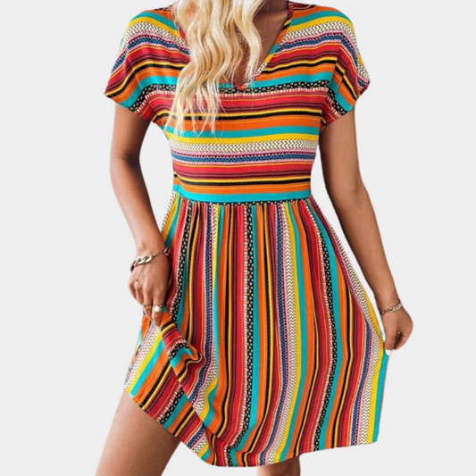 Comfortabele gestreepte zomerjurk voor dames