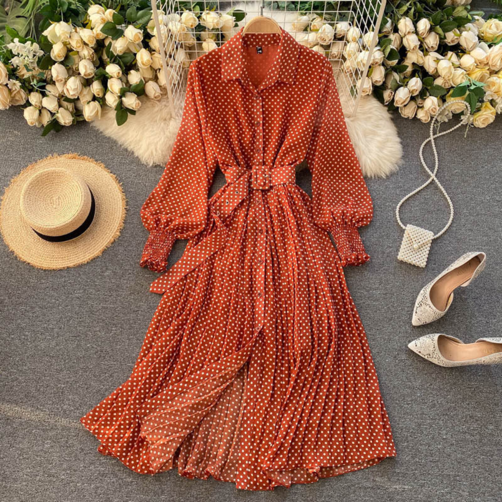 Nana - Zomerse Maxi-jurk met Stippen en Geplooide Details