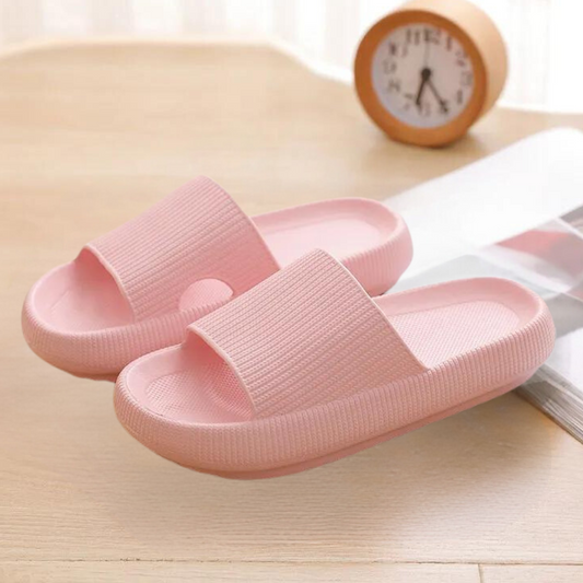 Senta - Stijlvolle zomerse pantoffels voor dames