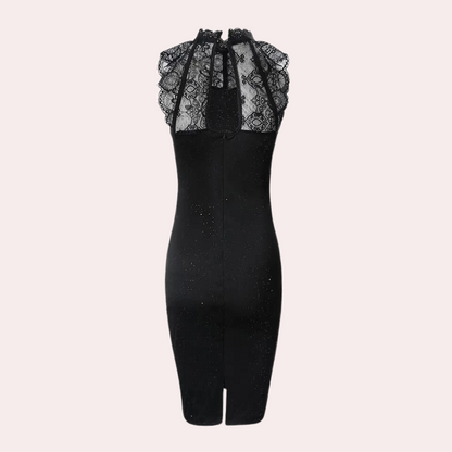Blanka – Dames Zomerglitterjurk met Verfijnd Kant en Stralende Glans