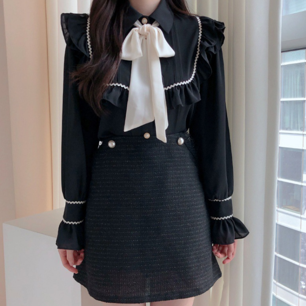 Evgenia - Elegante Zomer Damesblouse met Ruffle Rand en Strik