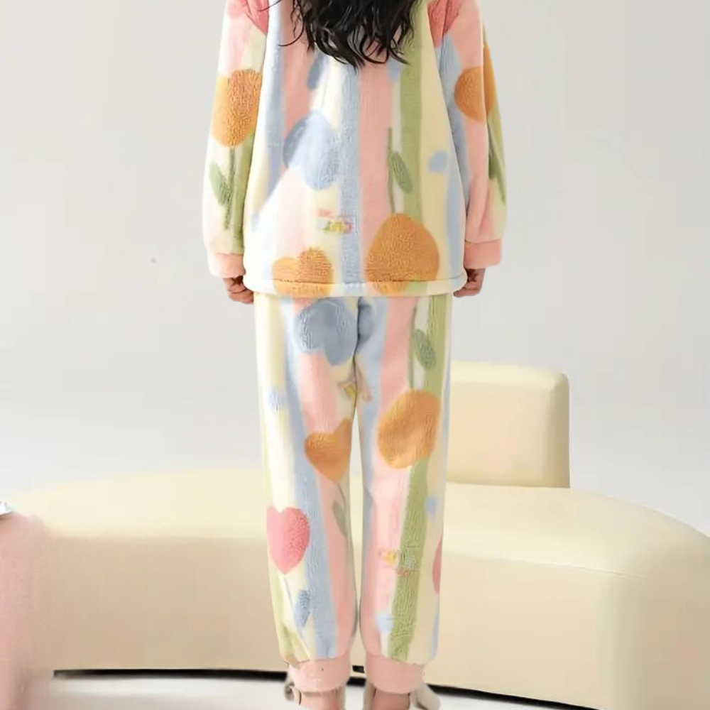 Romhilda - Zachte en kleurrijke pluche pyjamaset voor dames - Perfect voor de lente en zomeravonden